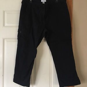 Liz Claiborne black capris